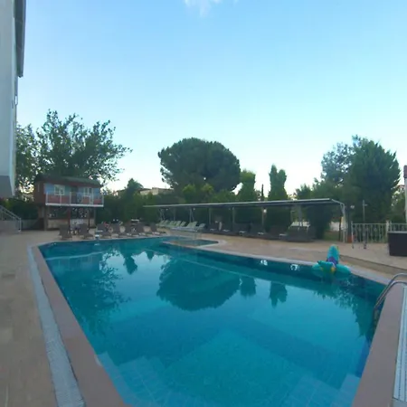 Sun Shine Mir Hotell 3*